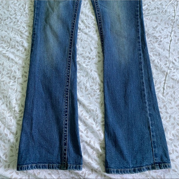 Y2k Vintage Fox Jeans, low rise, blue flare jeans - Size 8/ Medium - Picture 4 of 4